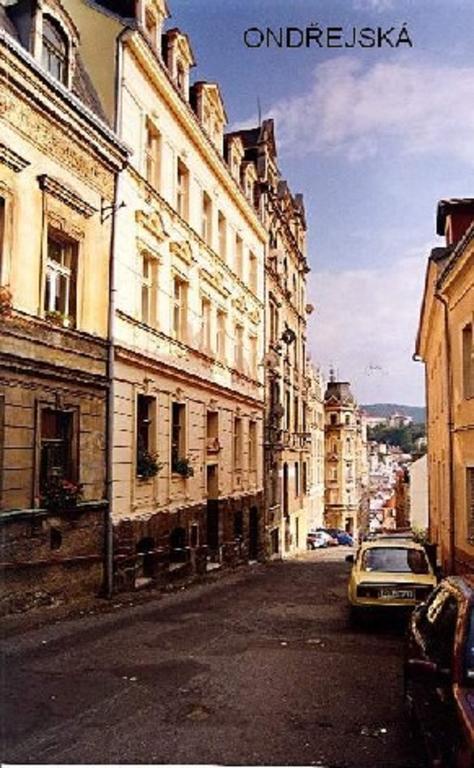 Apartman Ondrejska Karlsbad Buitenkant foto