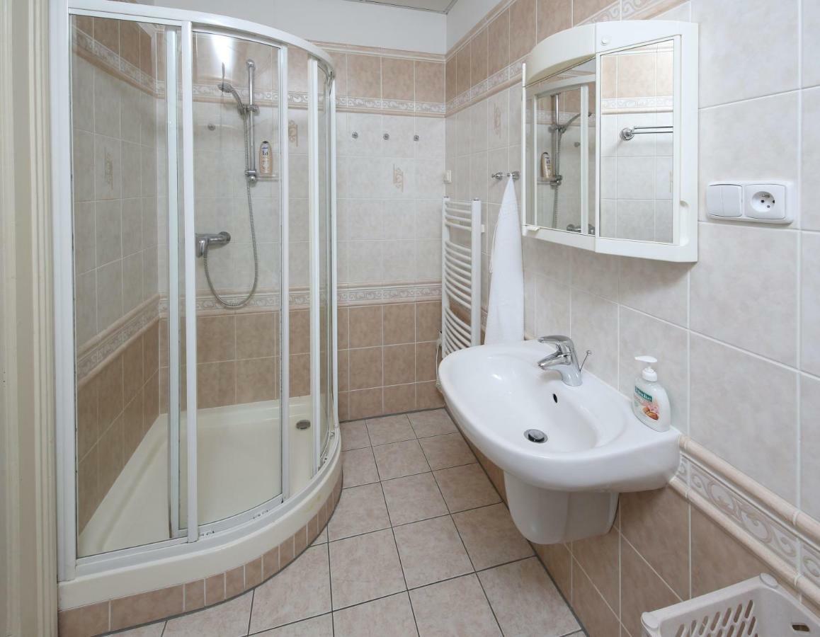 Apartman Ondrejska Karlsbad Buitenkant foto